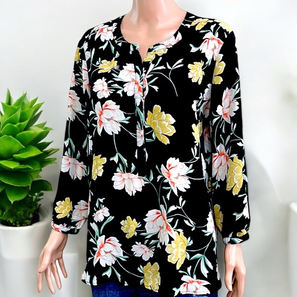 JM Collection Lotus Flower Floral Pleated Tunic Blouse Crepe Polyester Top - Picture 9 of 16